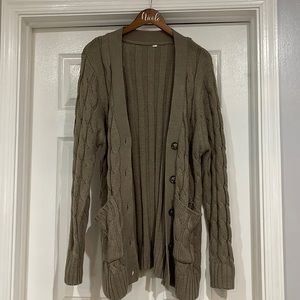 Chic Soul cardigan size 1X.